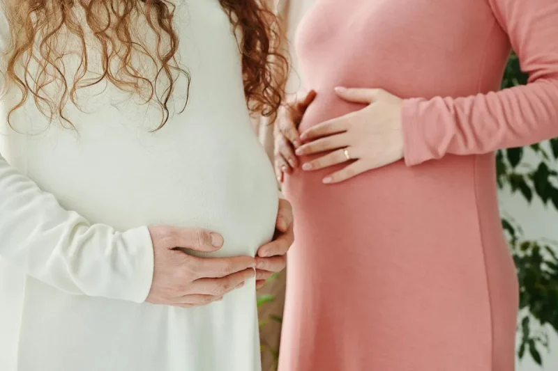 «Муж на родах? Ерунда!» Задали одни и те же вопросы белорускам, которые рожали в Беларуси и Польше беременность и роды в беларуси и польше. Matilda Wormwood / Pexels.com