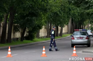 «Заваливала экзамен — и в тот же день снова оплачивала». Задали одни и те же вопросы водителям, которые получали права в Беларуси и Польше ГАИ в Гродно. Фото из архива Hrodna.life