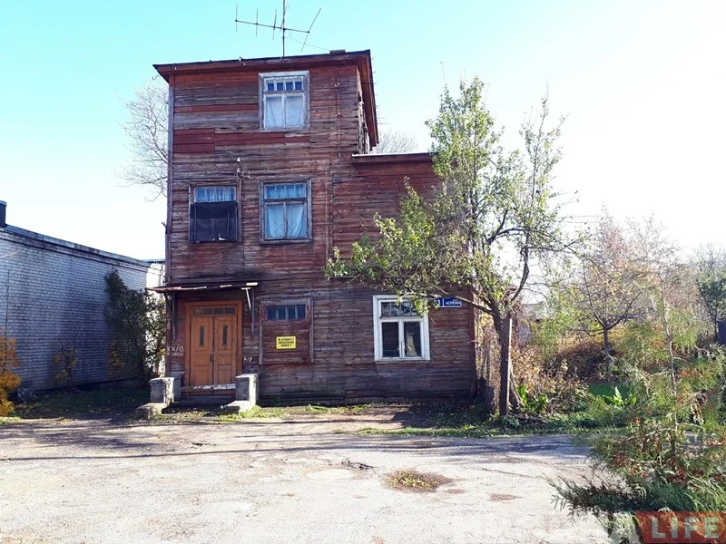 Спрабавалі выратаваць і прадавалі з аўкцыёна. У Гродне ўсё ж знеслі рэдкі драўляны дом 1930-х гадоў