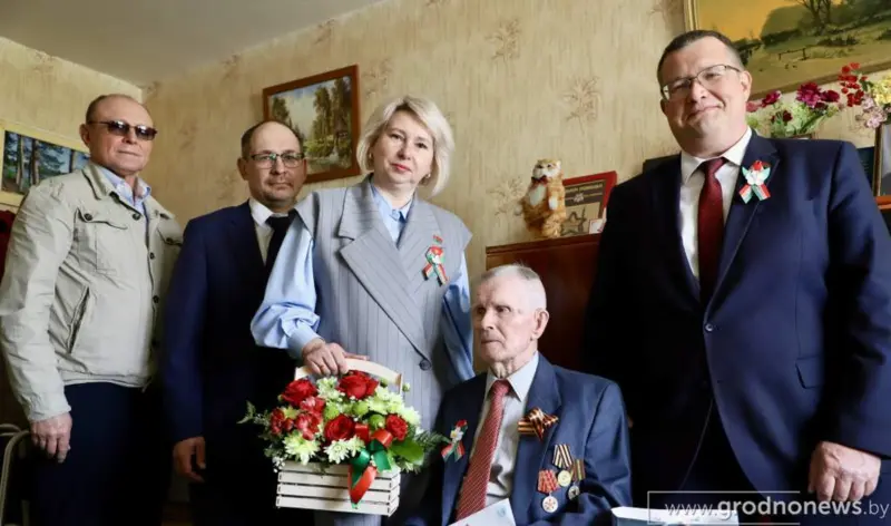 Ветэранаў усё менш, а сябраў ветэранскіх арганізацый — усё больш: як змяняецца Дзень Перамогі ў Гродне