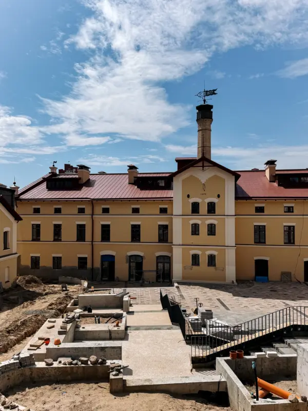 У піўзаводзе «Бровар» узнаўляюць старадаўнюю лесвіцу - яна стане часткай арт-прасторы