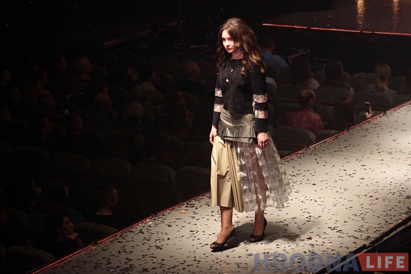 "Упершыню за пяць гадоў ускочылі на міжнародны ўзровень". На Grodno Fashion прадставілі калекцыі польскіх і расійскіх дызайнераў "Упершыню за пяць гадоў ускочылі на міжнародны ўзровень". На Grodno Fashion прадставілі калекцыі польскіх і расійскіх дызайнераў