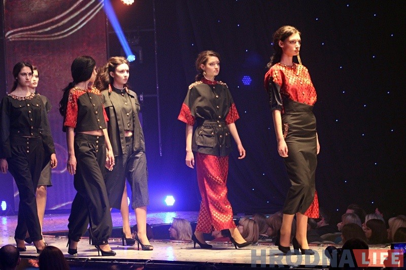 "Упершыню за пяць гадоў ускочылі на міжнародны ўзровень". На Grodno Fashion прадставілі калекцыі польскіх і расійскіх дызайнераў "Упершыню за пяць гадоў ускочылі на міжнародны ўзровень". На Grodno Fashion прадставілі калекцыі польскіх і расійскіх дызайнераў
