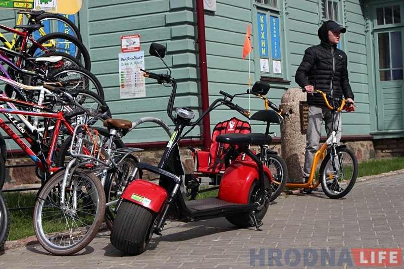 У Гродне з'явіўся новы велапракат з электрасамакатамі У Гродне з'явіўся новы велапракат з электрасамакатамі