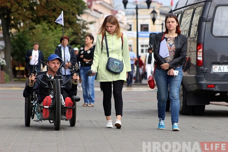 У Гродне стартаваў велапрабег у падтрымку Мэтаў устойлівага развіцця У Гродне стартаваў велапрабег у падтрымку Мэтаў устойлівага развіцця