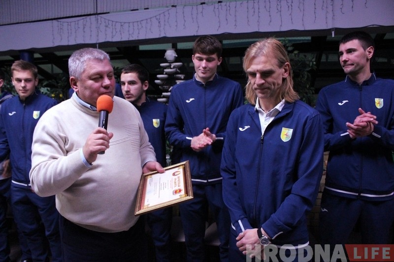 "Я закахаўся ў Гродна і ў каманду з першай хвіліны". Дзмітрый Кавалёнак завяршыў кар'еру футбаліста "Я закахаўся ў Гродна і ў каманду з першай хвіліны". Дзмітрый Кавалёнак завяршыў кар'еру футбаліста