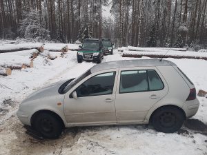 Беларусы па дарозе з Польшчы ў Літву заблукалі ў пушчы