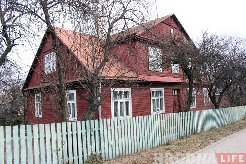 «Не куратнікі, а нармальныя дамы». Жыхары Савецкіх памежнікаў і завулка Купальскага пра знос дамоў «Не куратнікі, а нармальныя дамы». Жыхары Савецкіх памежнікаў і завулка Купальскага пра знос дамоў