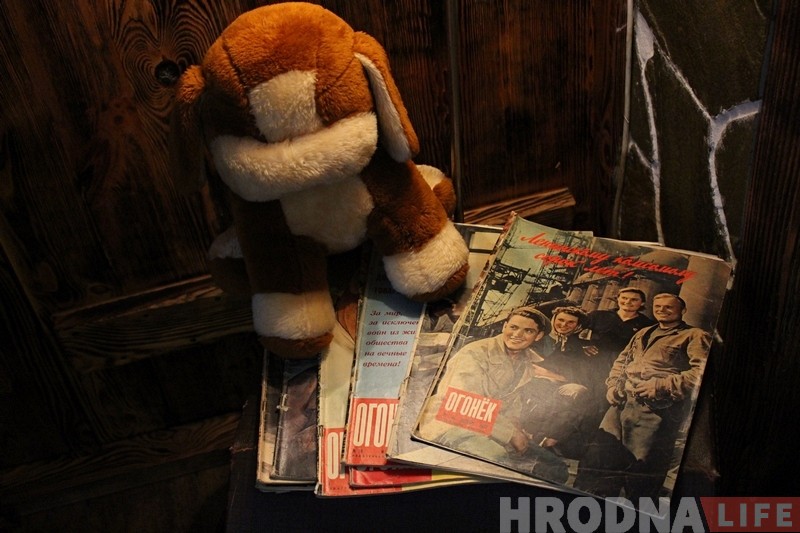 «Не ўсе зразумеюць, але многія ўспомняць». Гродзенская сям'я адкрывае ў Каробчыцах бар «Таварыш», дзе можна "вярнуцца" у СССР «Не ўсе зразумеюць, але многія ўспомняць». Гродзенская сям'я адкрывае ў Каробчыцах бар «Таварыш», дзе можна "вярнуцца" у СССР