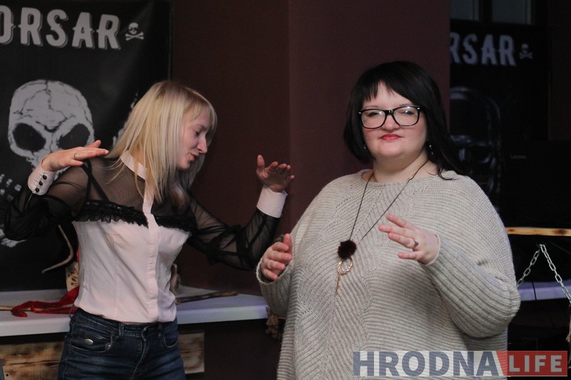 Бар з «агеньчыкам». У Гродне адкрыўся пірацкі “Карсар” Бар з «агеньчыкам». У Гродне адкрыўся пірацкі “Карсар”