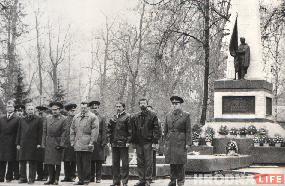 Помнікі і святы. Як святкавалі Дзень Перамогі ў пасляваенным Гродне (унікальныя фота) Помнікі і святы. Як святкавалі Дзень Перамогі ў пасляваенным Гродне (унікальныя фота)