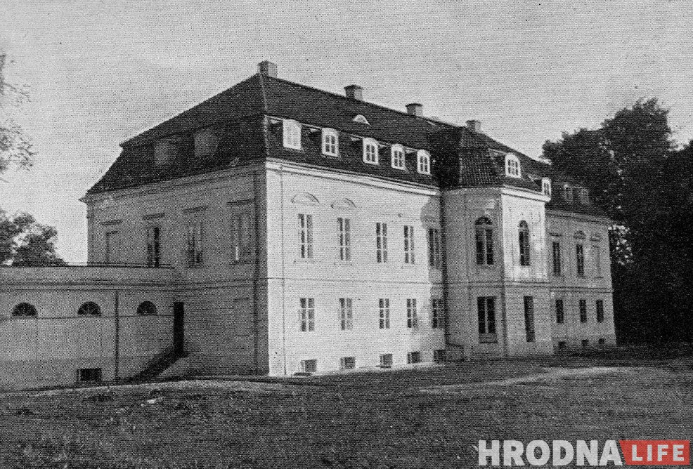 Выратавалі шмат, але не ўсё: як аднаўлялі палац у Свяцку ў міжваенны час Выратавалі шмат, але не ўсё: як аднаўлялі палац у Свяцку ў міжваенны час