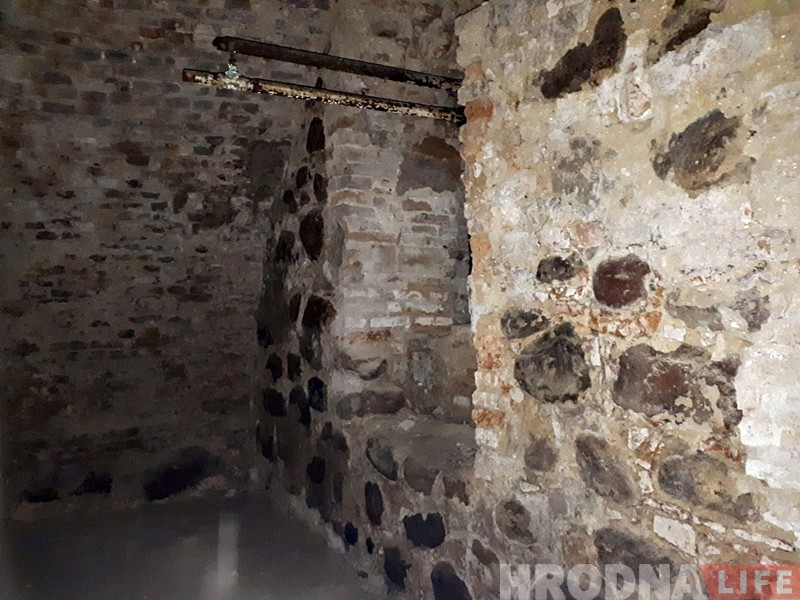 Глядзіце, як выглядаюць старыя падвалы дома купца Мураўёва ў Гродне Глядзіце, як выглядаюць старыя падвалы дома купца Мураўёва ў Гродне