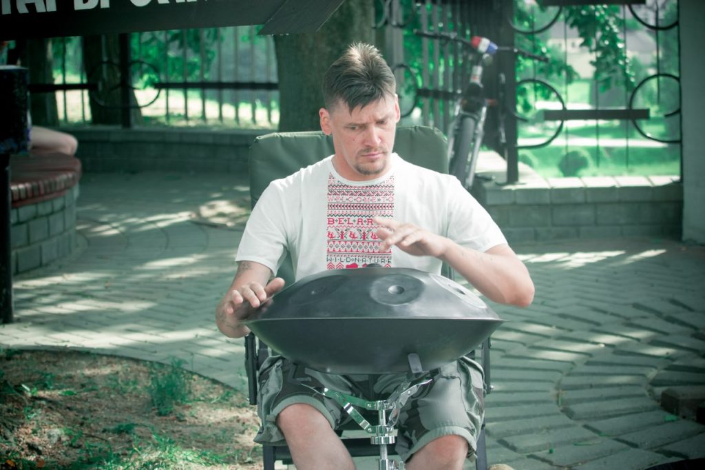 Глядзіце, як выглядае дазвол музыкам граць на Савецкай. Яго атрымаў Аляксандр Зімін