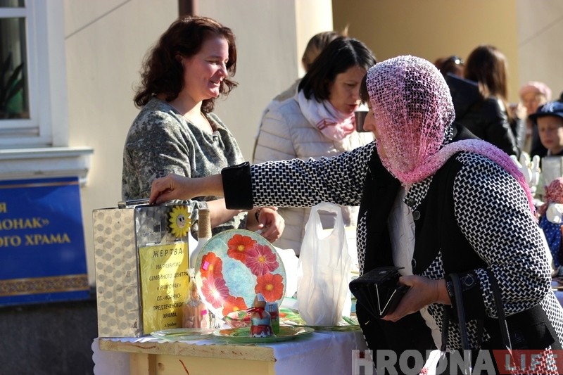 Праваслаўныя вернікі Гродна адзначаюць Пакроў дзень Праваслаўныя вернікі Гродна адзначаюць Пакроў дзень