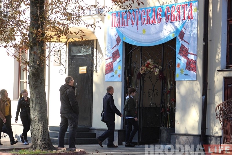 Праваслаўныя вернікі Гродна адзначаюць Пакроў дзень Праваслаўныя вернікі Гродна адзначаюць Пакроў дзень