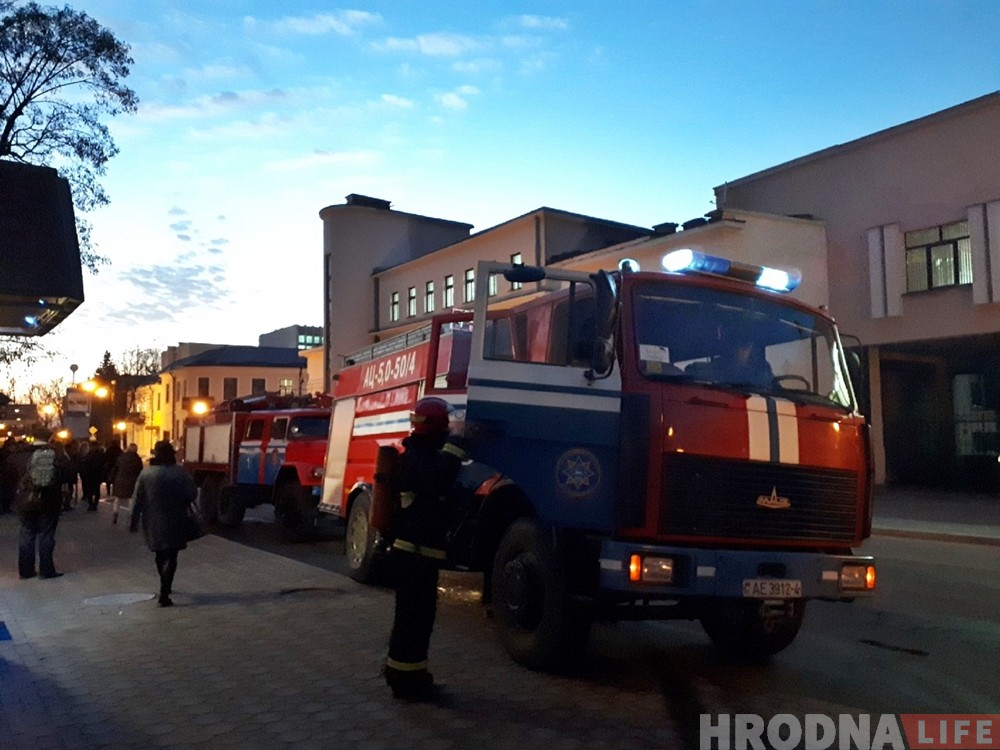ФОТА: на Ажэшкі гарэў салярый
