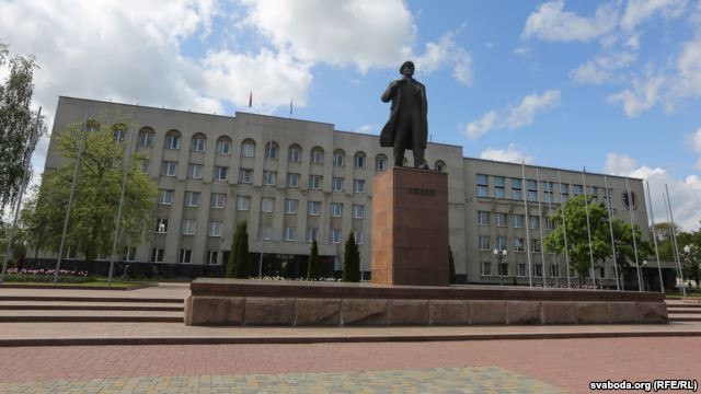 Блогер прапанаваў рэканструіраваць будынак гарвыканкама ў Гродне ў стылі хай-тэк