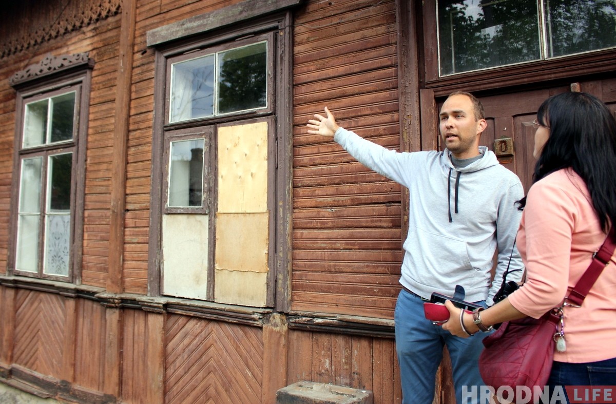 «Ва ўсёй Еўропе захоўваюць такія дамы». Турыстка з Сінгапуру пра знос пабудоваў у Новым Свеце «Ва ўсёй Еўропе захоўваюць такія дамы». Турыстка з Сінгапуру пра знос пабудоваў у Новым Свеце