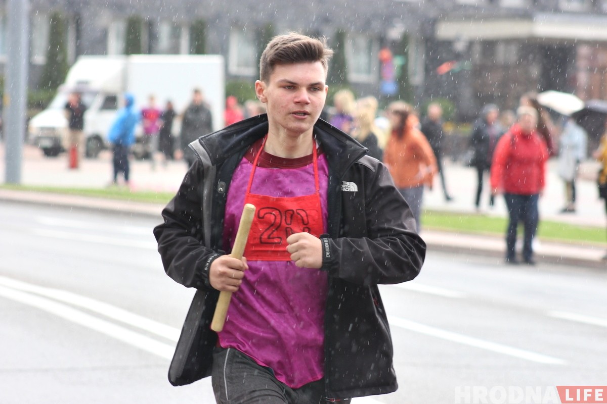 В 74-й раз в центре Гродно прошла городская эстафета
