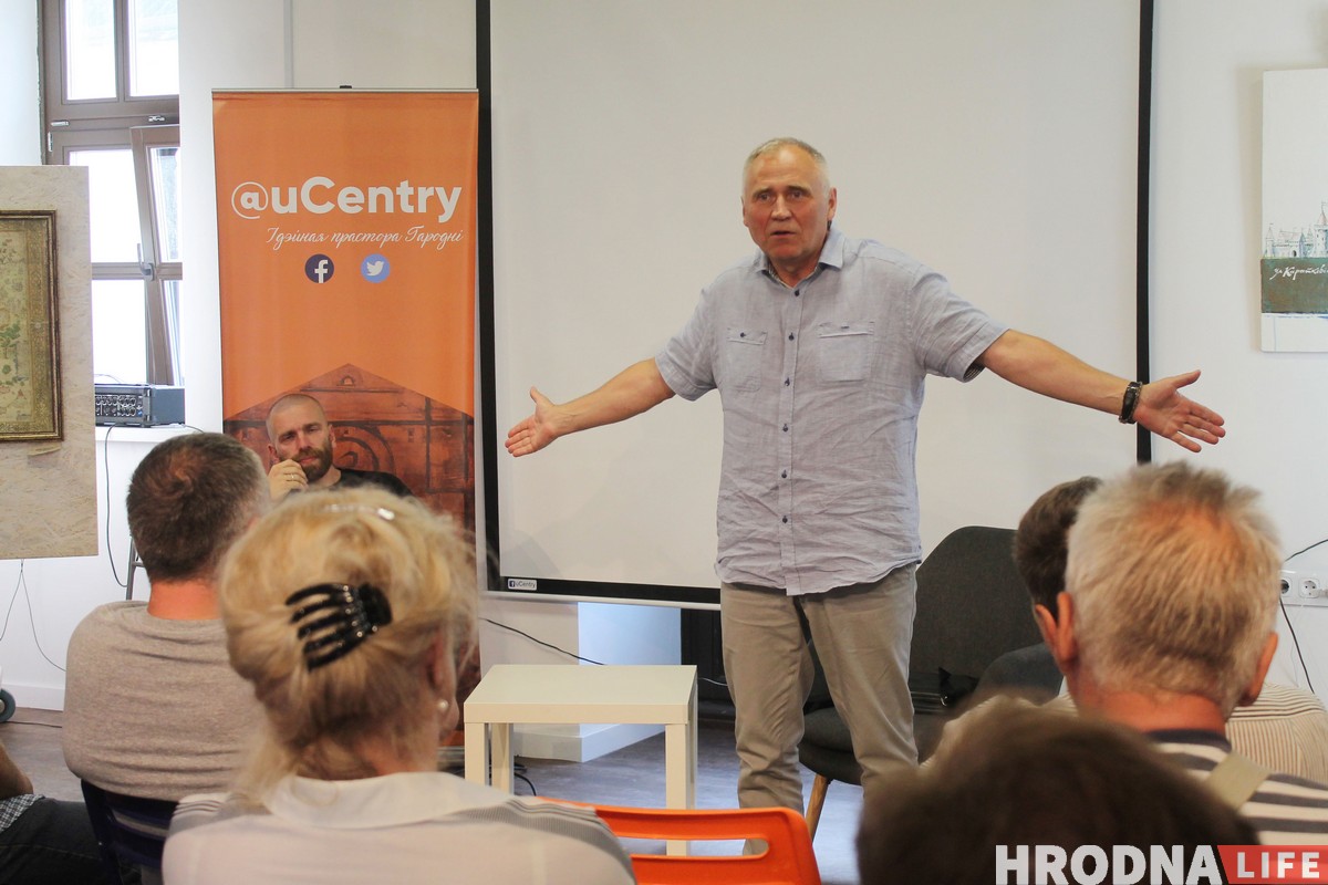 Мікалай Статкевіч расказаў у Гродне, чаму пойдзе на выбары і як пераможа Лукашэнку Мікалай Статкевіч расказаў у Гродне, чаму пойдзе на выбары і як пераможа Лукашэнку