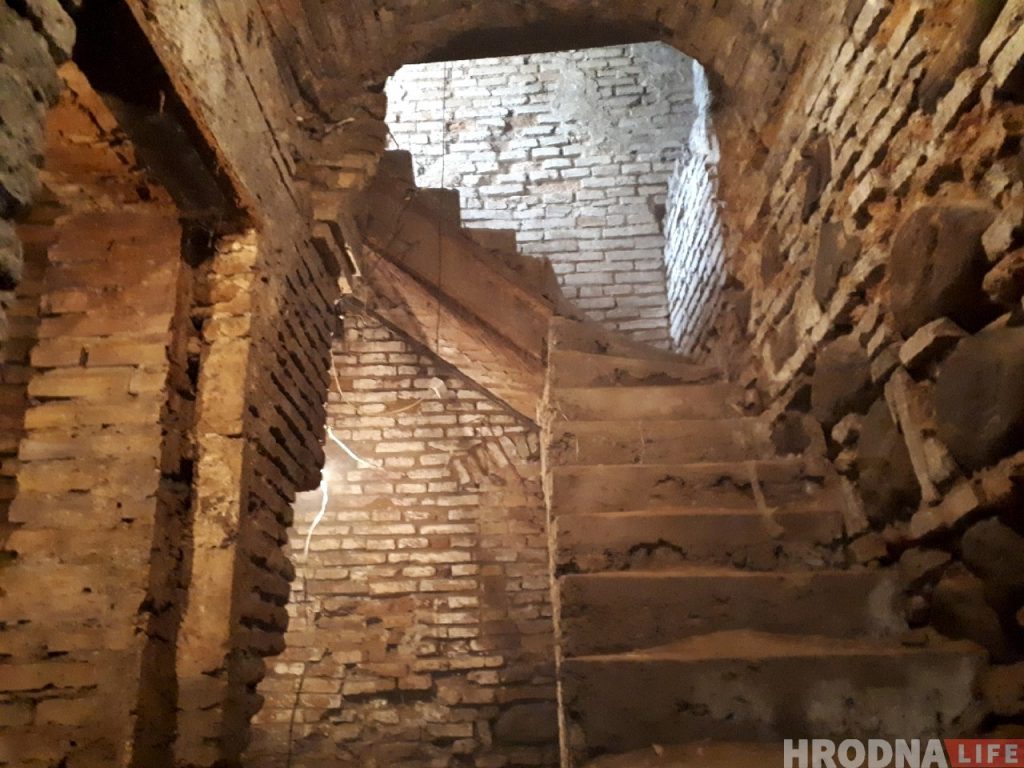 У старадаўніх падвалах на Савецкай адкрыецца кафэ-пякарня