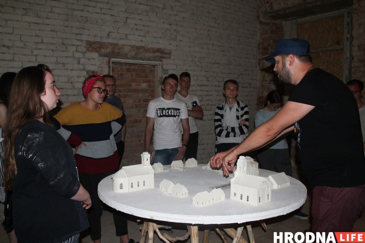 "Вярнуць мястэчку карані". Як валанцёры аднаўляюць старыя іудзейскія і лютэранскія могілкі "Вярнуць мястэчку карані". Як валанцёры аднаўляюць старыя іудзейскія і лютэранскія могілкі