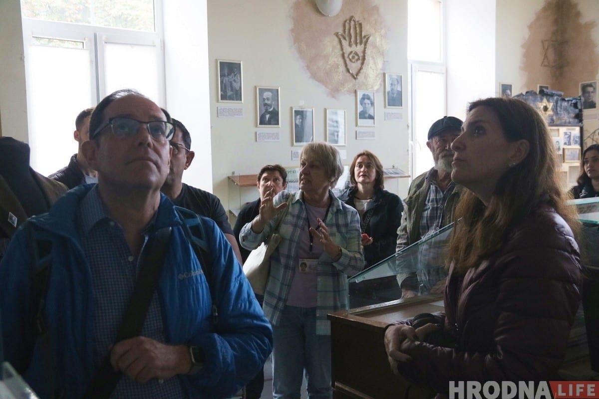 Яўрэі з Мексікі прыехалі ў Гродна знаёміцца з зямлёй продкаў