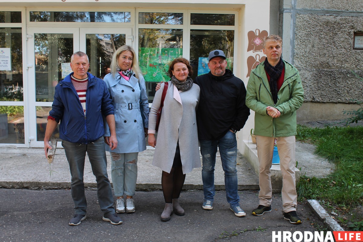 Алень святога Губерта, рысь і зубр. Глядзіце, як змяніўся дворык Гродзенскага дзіцячага хоспіса Алень святога Губерта, рысь і зубр. Глядзіце, як змяніўся дворык Гродзенскага дзіцячага хоспіса