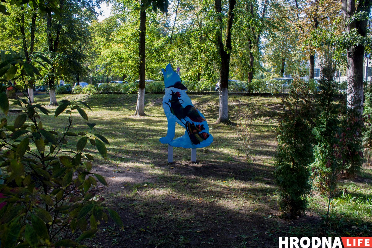 Алень святога Губерта, рысь і зубр. Глядзіце, як змяніўся дворык Гродзенскага дзіцячага хоспіса Алень святога Губерта, рысь і зубр. Глядзіце, як змяніўся дворык Гродзенскага дзіцячага хоспіса