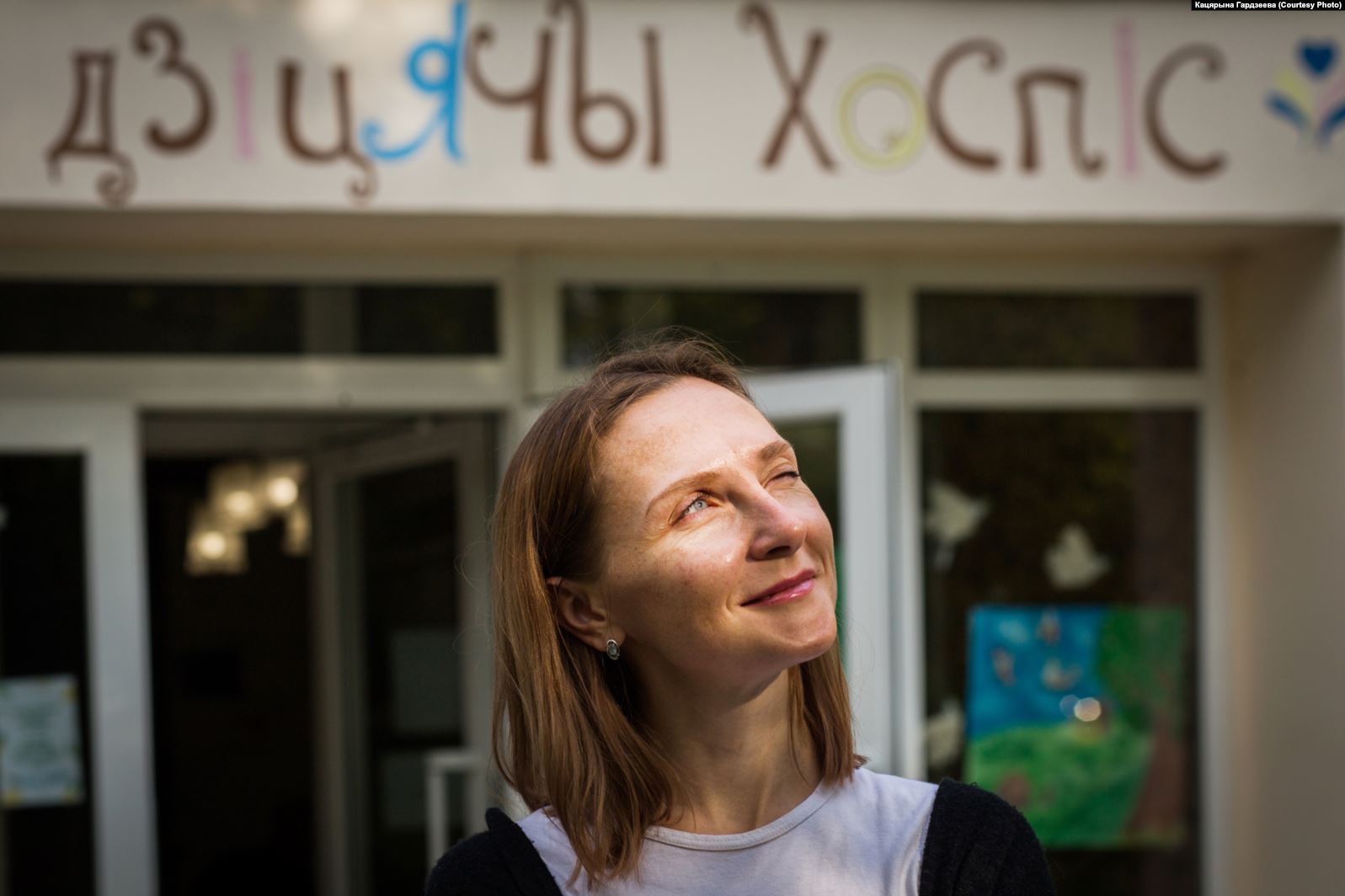 Званарка, ультрамаратонка, мядовая самэлье: у Гродне адкрылася выстава пра жанчын, якія руйнуюць стэрэатыпы