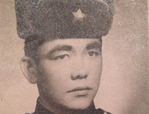 Помніце запіску, знойдзеную летам у танку на Савецкай? Мы знайшлі яе аўтара! Чори Ешбоев танк Чары Эшбоеў