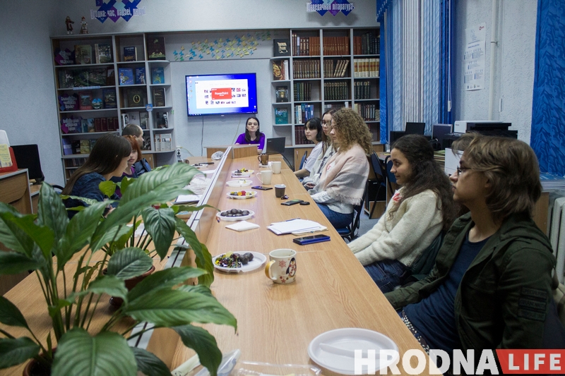 Даступнае асяроддзе, вандроўкі і сацыялізацыя: як у Гродне людзі з інваліднасцю разам вырашаюць праблемы