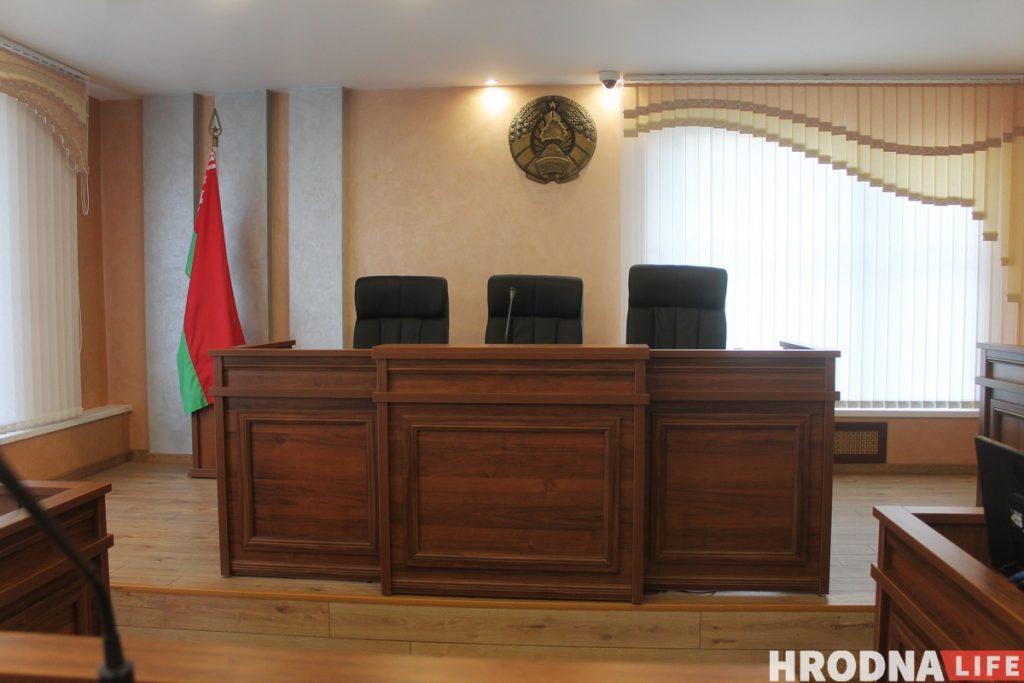 суд саранчуков