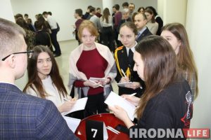 ІPhone Xs - за ідэю. Як гродзенскія школьнікі прапануюць змяніць свет з дапамогай тэхналогій