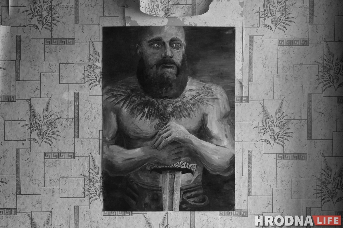 Галерэя аднаго дня: маладыя мастакі выставіліся ў пустой кватэры ў цэнтры Гродна Галерэя аднаго дня: маладыя мастакі выставіліся ў пустой кватэры ў цэнтры Гродна