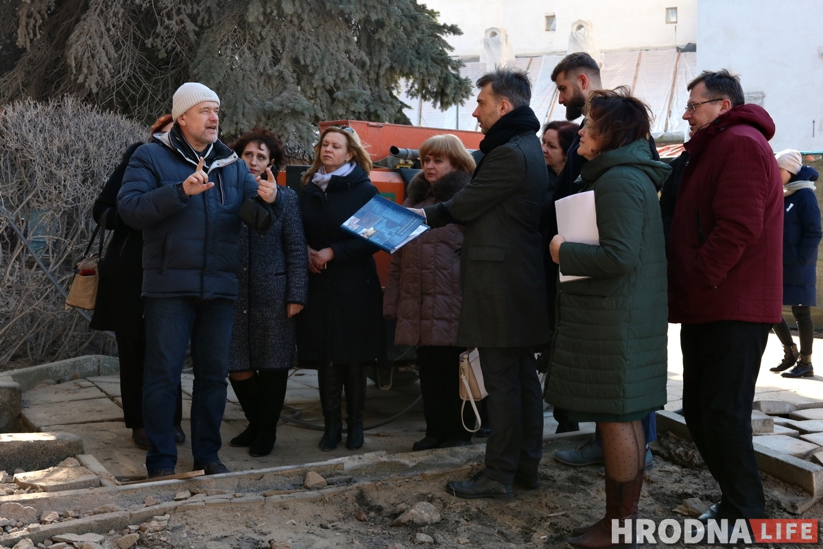 Прыбіральні ў каралеўскіх пакоях не будзе: польскіх спецыялістаў азнаёмілі з ходам рэканструкцыі Старога замка Прыбіральні ў каралеўскіх пакоях не будзе: польскіх спецыялістаў азнаёмілі з ходам рэканструкцыі Старога замка