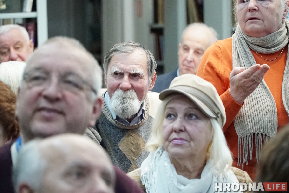 «Ва ўсім вінаватыя архітэктары». Што думаюць гараджане пра застройку цэнтра Гродна «Ва ўсім вінаватыя архітэктары». Што думаюць гараджане пра застройку цэнтра Гродна