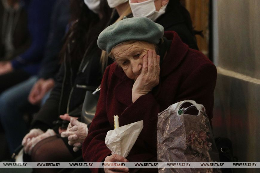 Гродзенскія каталікі адзначылі Пасху, а праваслаўныя - Вербніцу (Фота) Гродзенскія каталікі адзначылі Пасху, а праваслаўныя - Вербніцу (Фота)