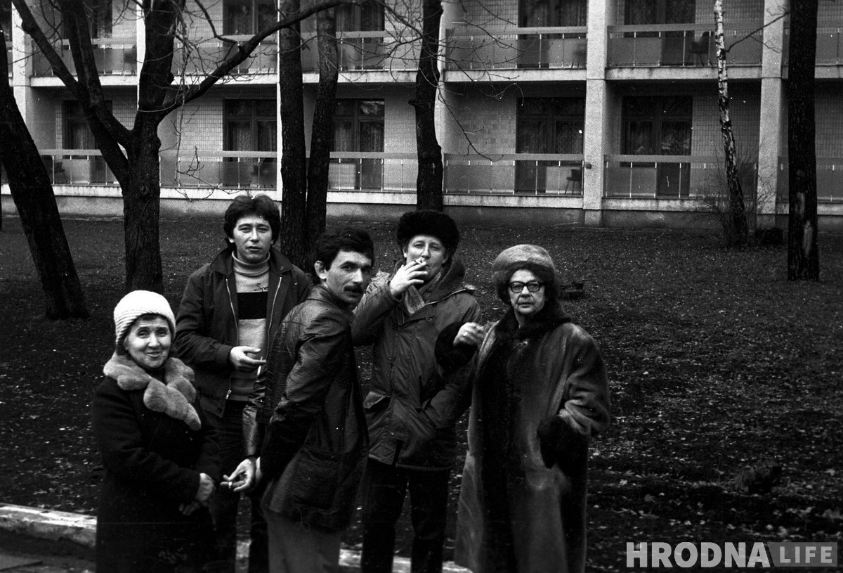 "У такім узросце так падскокваць!” Былы танцор з "Нёмана" расказаў, як танцавалі з Ларысай Ляшэнка