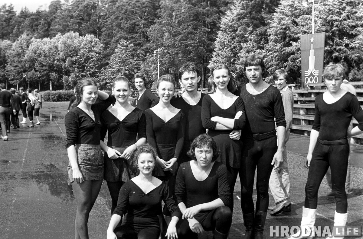 "У такім узросце так падскокваць!” Былы танцор з "Нёмана" расказаў, як танцавалі з Ларысай Ляшэнка