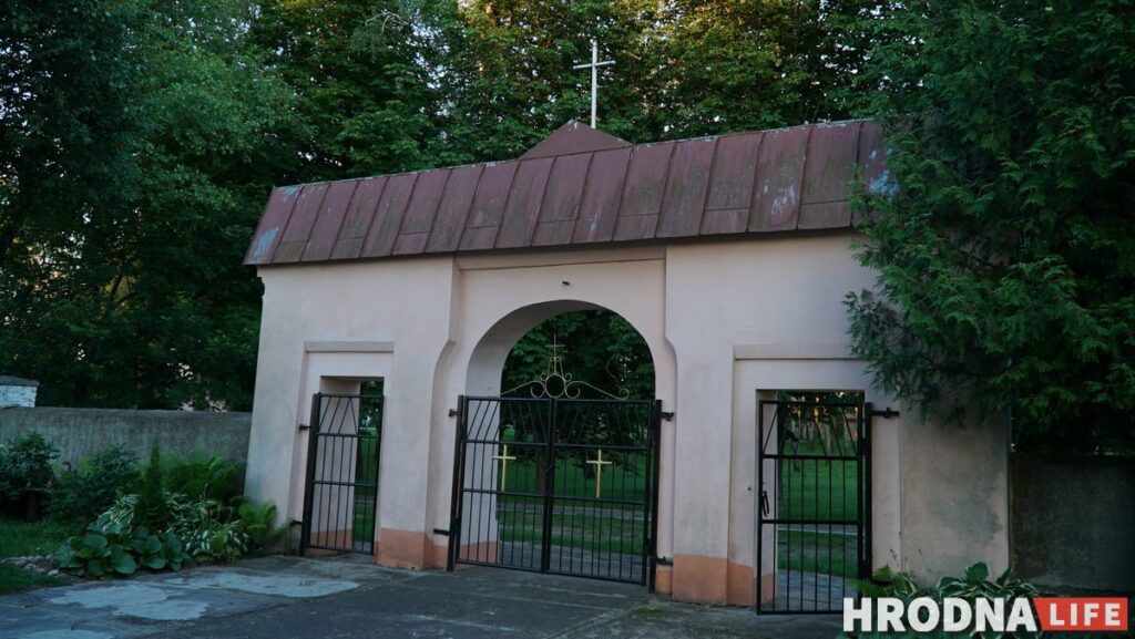 Горад Ларысы Геніюш, радзіма беларускіх немцаў і сядзіба, дзе гасцяваў Напалеон. 10 месцаў паміж Свіслаччу і Зэльвай – за 1 дзень
