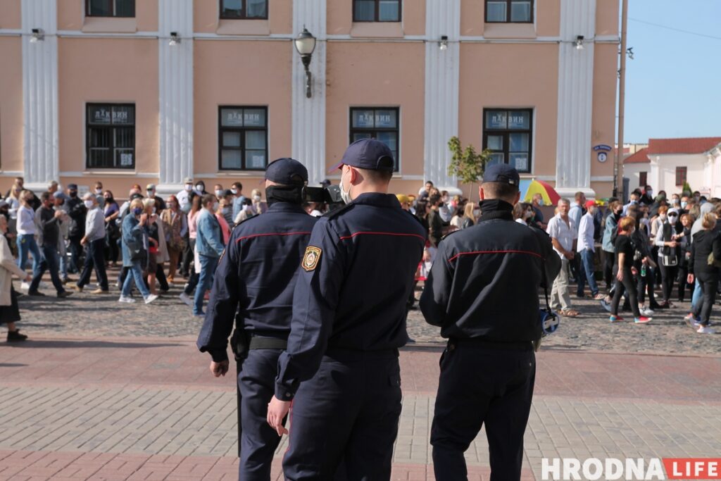 Затрыманых на маршы 12 студзеня гродзенцаў асудзілі на штрафы і суткі Затрыманых на маршы 12 студзеня гродзенцаў асудзілі на штрафы і суткі