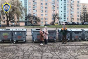 "Успомніць піянерскія вогнішчы". Гродзенец выпіваў і паліў смеццевыя кантэйнеры