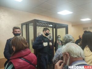 "Адчуваньне, што ўвесь гарнізон быў на плошчы". У Гродне судзілі былога амапаўца "Адчуваньне, што ўвесь гарнізон быў на плошчы". У Гродне судзілі былога амапаўца
