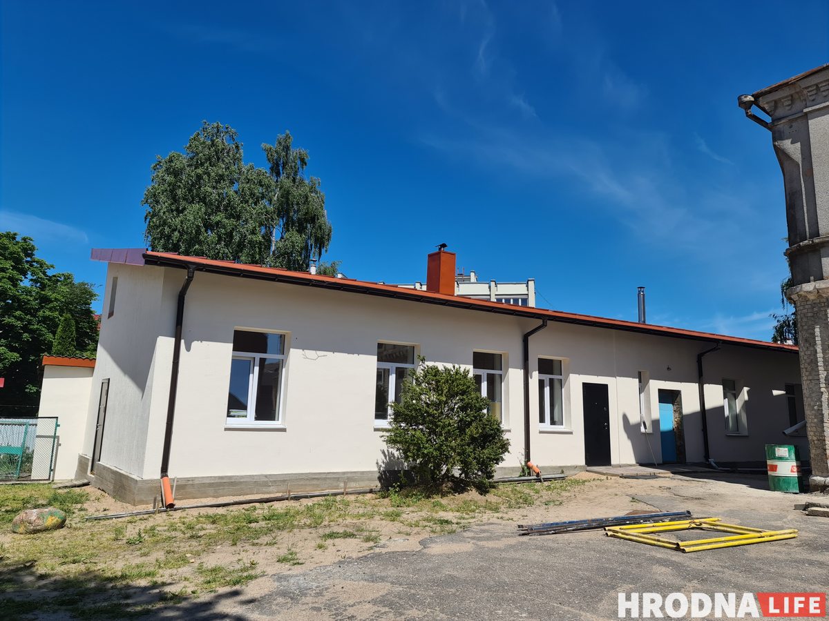 «Васількі» і «Пчала». Праваслаўны святар марыць пабудаваць сацыяльны цэнтр і пякарню ў Гродне