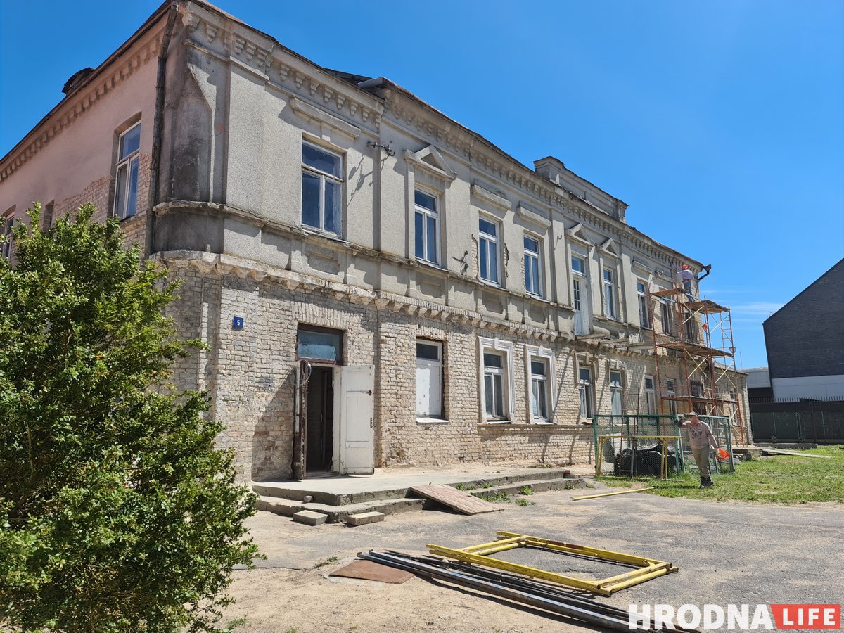 «Васількі» і «Пчала». Праваслаўны святар марыць пабудаваць сацыяльны цэнтр і пякарню ў Гродне