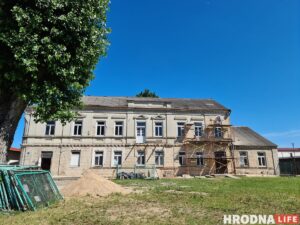 У Гродне хоспіс адкрыў цэнтр дапамогі цяжкахворым дзецям у памяшканні праваслаўнай царквы Прадаецца былы дзіцячы садок на Васілька, 5 у Гродне.
