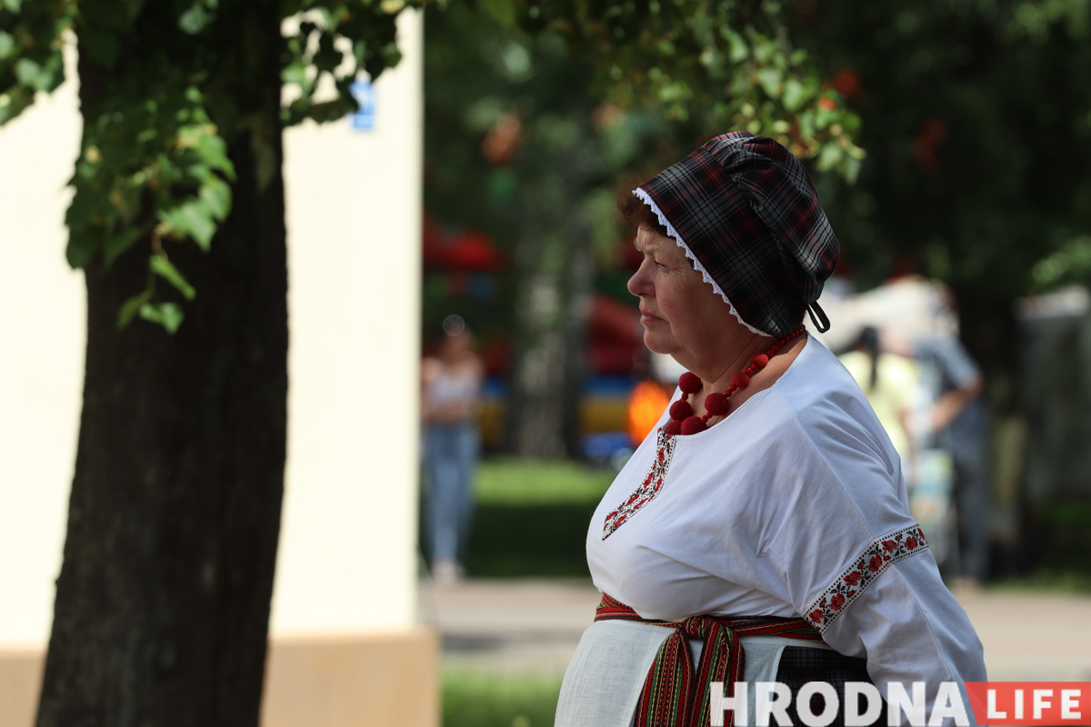 Концерт на Ленина и медведь в парке. Как прошел День Независимости в Гродно