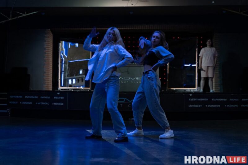 Косплей, K-pop и озвучка. Аниме-пати в Гродно собрало больше 200 любителей жанра
